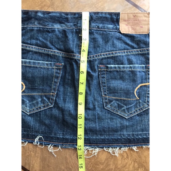 NFS - American Eagle Denim Mini Skirt 💙 Size 2 - Picture 4 of 5